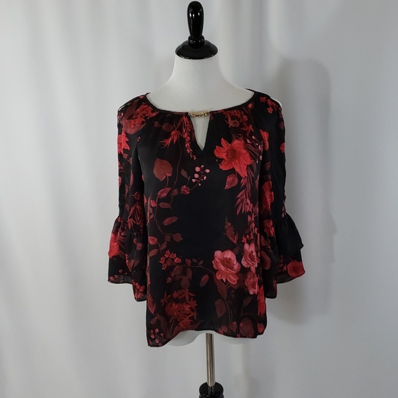 🎄by & by floral top🎄 red and black cold shoulder - Picture 7 of 8